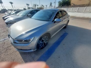 פולקסווגן פאסאט