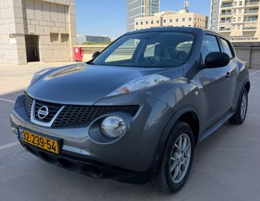 ניסאן ג'וק