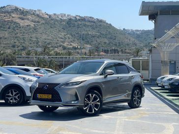 לקסוס RX