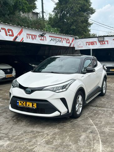טויוטה C-HR