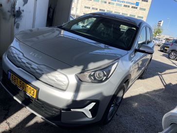 קיה נירו