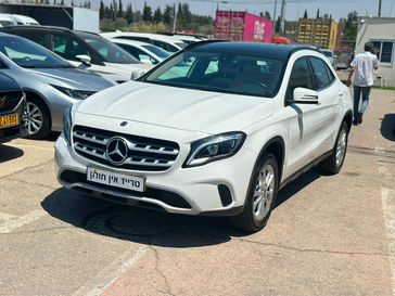 מרצדס GLA קלאס