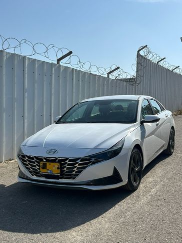 יונדאי אלנטרה