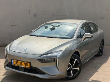 איויאיסי LIMO