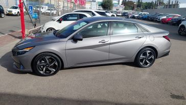 יונדאי אלנטרה