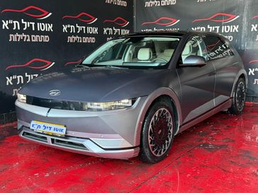 יונדאי איוניק