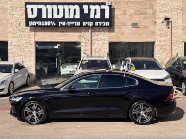וולבו S60