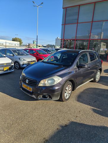 סוזוקי SX4 CROSSOVER