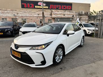 טויוטה קורולה