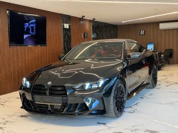 ב מ וו M4 COMPETITION