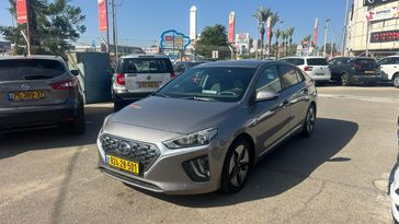 יונדאי איוניק