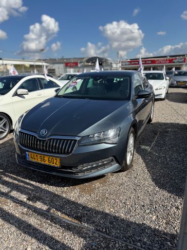 סקודה סופרב