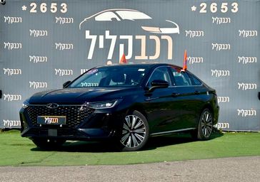 צ'רי ARRIZO 8 PHEV