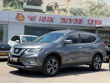 ניסאן X TRAIL