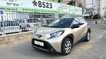 טויוטה אייגו