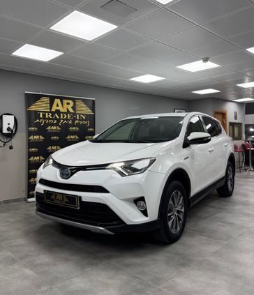 טויוטה RAV4