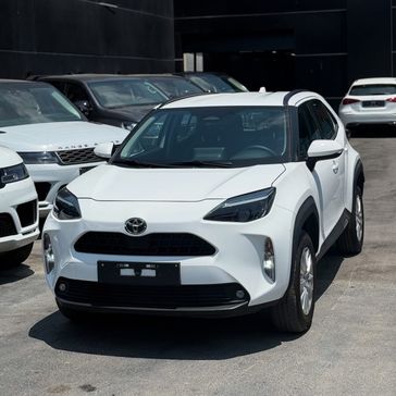 טויוטה יאריס קרוס