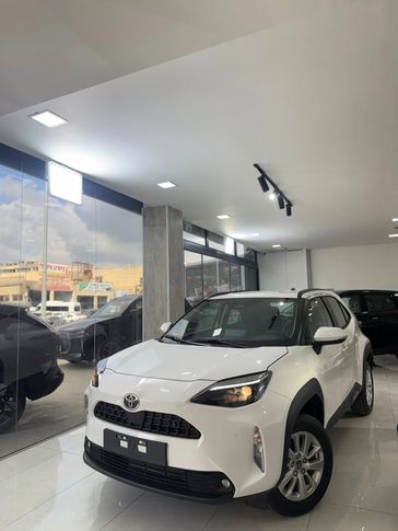 טויוטה יאריס קרוס