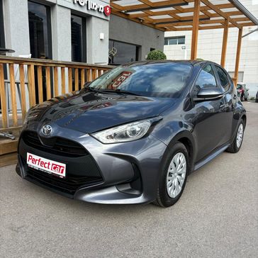 טויוטה יאריס