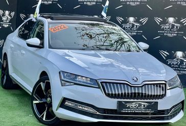 סקודה אוקטביה