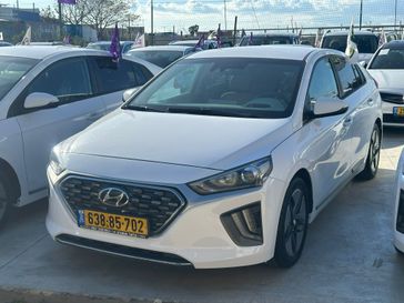 יונדאי איוניק