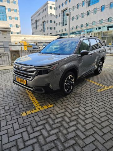 סובארו פורסטר