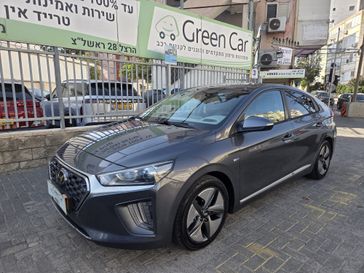 יונדאי איוניק