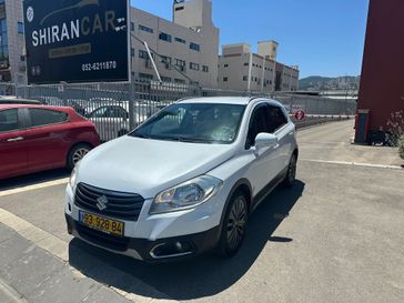 סוזוקי SX4 CROSSOVER