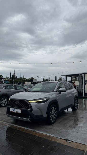 טויוטה קורולה קרוס