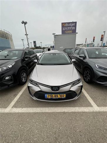 טויוטה קורולה