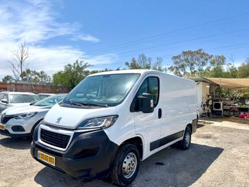 פיג'ו בוקסר