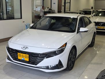 יונדאי אלנטרה