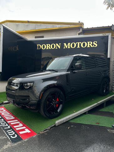 לנד רובר דיפנדר