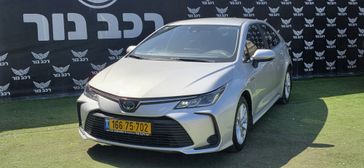 טויוטה קורולה