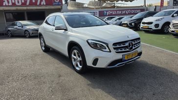 מרצדס GLA קלאס