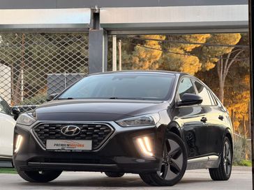 יונדאי איוניק