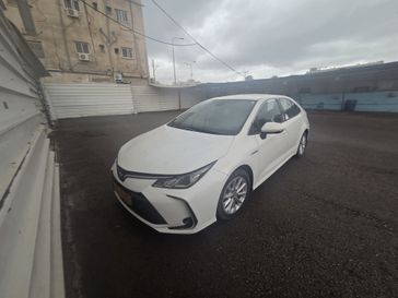 טויוטה קורולה