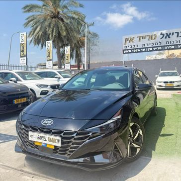 יונדאי אלנטרה