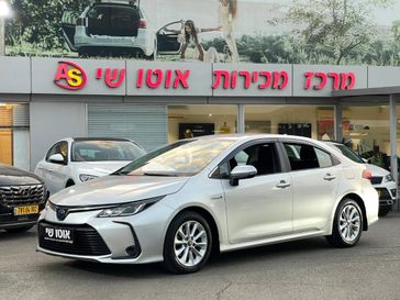 טויוטה קורולה