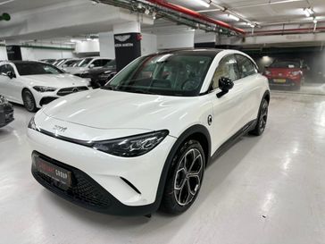 סמארט HASHTAG THREE