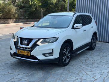 ניסאן X TRAIL