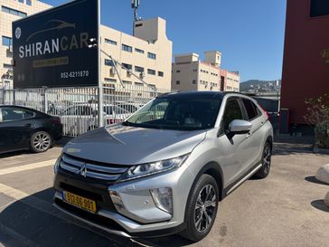 מיצובישי אקליפס קרוס