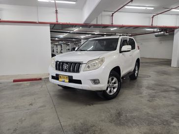 טויוטה לנד קרוזר