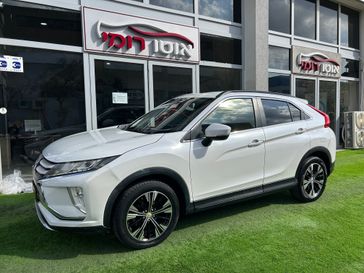 מיצובישי אקליפס קרוס