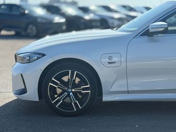 ב מ וו סדרה 3