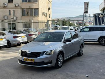 סקודה אוקטביה