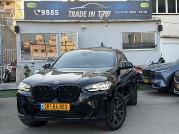 ב מ וו X4
