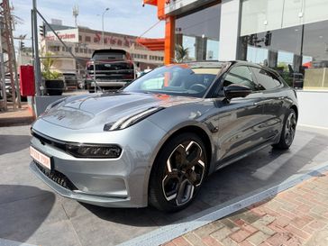 זיקאר ZEEKR 001