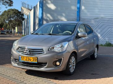 מיצובישי אטראז