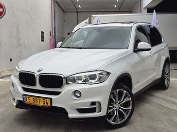 ב מ וו X5